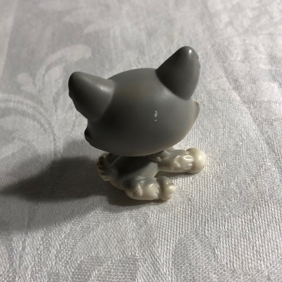 Littlest Pet Shop #70 Husky Dog LPS - Picture 2 of 16